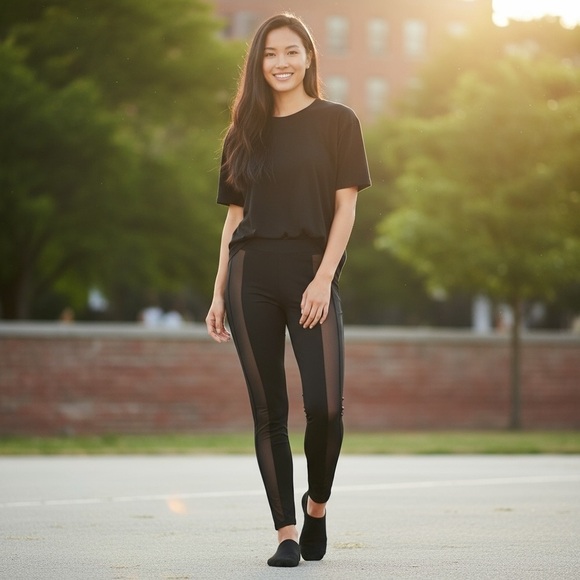 Fashion17 Pants - Mesh Detailed Stripe Leggings
New